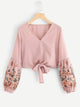 Floral Print Knot Hem Blouse